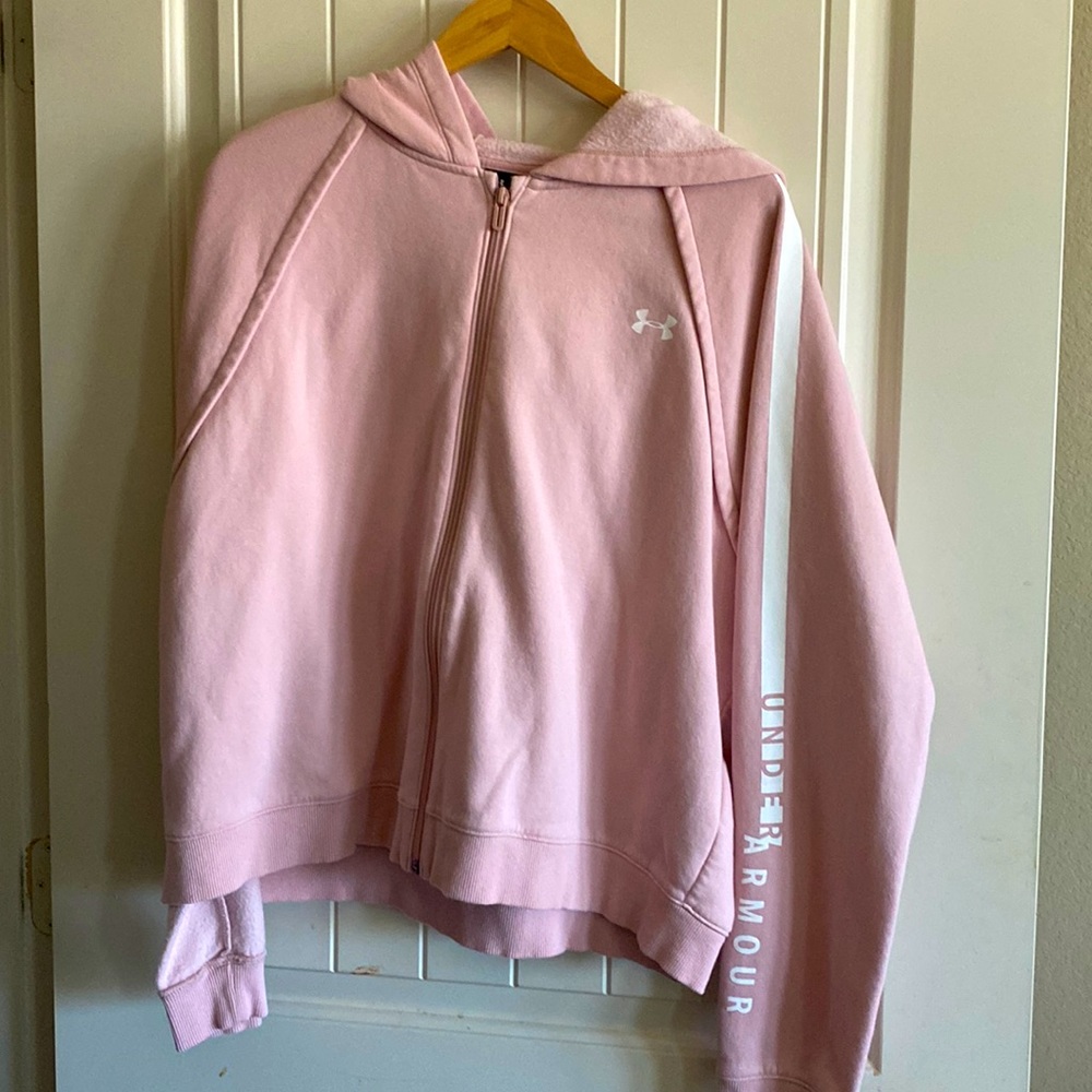 XL Under Armour Hoodie